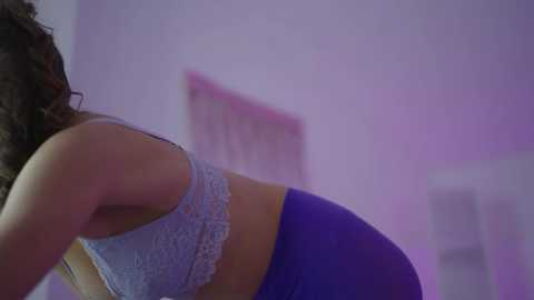 Media: eli_sun Chaturbate 2023-12-22 14:00:00