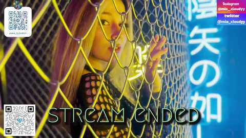 Media: mia_cloudy Chaturbate 2023-12-22 16:55:00