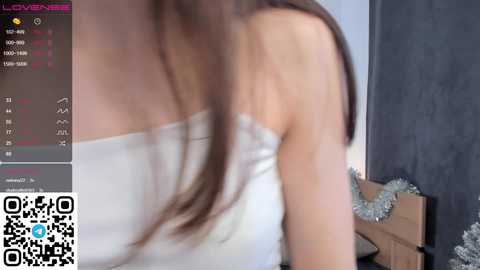Media: peek_in_my_window Chaturbate 2023-12-22 02:28:00
