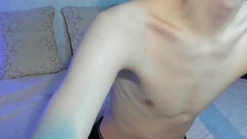 Media: slola_li Chaturbate 2023-12-22 06:27:00
