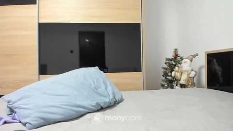 Media: angell6969 Chaturbate 2023-12-23 06:46:00