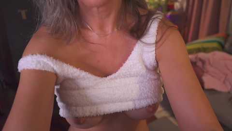 Media: sunniedayz Chaturbate 2023-12-24 09:50:00