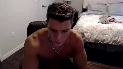 aestheticking13 @ chaturbate on 20231225