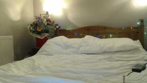 Media: mallinia Chaturbate 2023-12-25 18:07:00