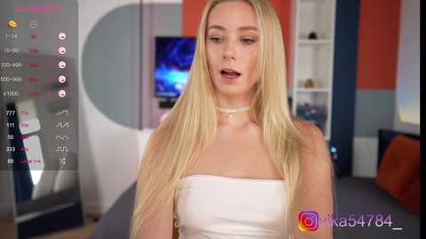Media: vika54784 Chaturbate 2023-12-25 09:10:00