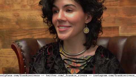 Media: _frankie_rivers Chaturbate 2023-12-26 03:06:00