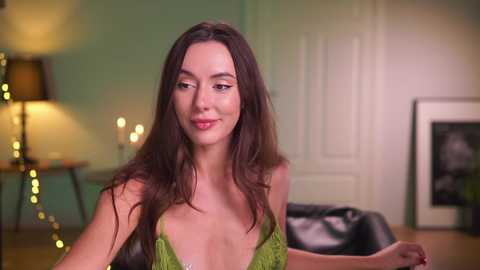 Media: _mariarty_ Chaturbate 2023-12-26 01:40:00