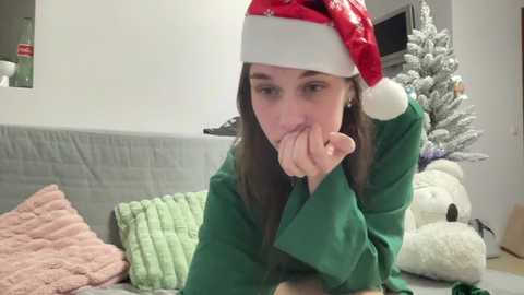 Media: sweetieskitties Chaturbate 2023-12-26 04:19:00