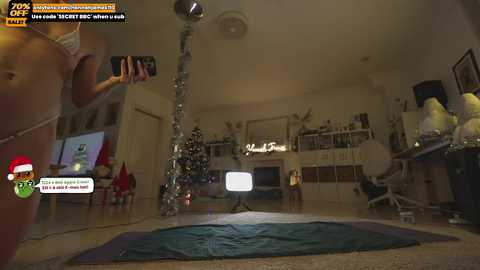Media: hannahjames710 Chaturbate 2023-12-27 20:46:00