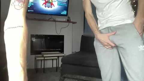 Media: trystoph Chaturbate 2023-12-27 00:28:00