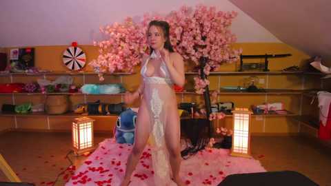 Media: xlanabunny Chaturbate 2023-12-27 14:54:00