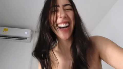 Media: _gummies15 Chaturbate 2023-12-28 04:07:00