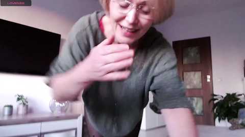 Media: jasmin18v Chaturbate 2023-12-28 14:37:00
