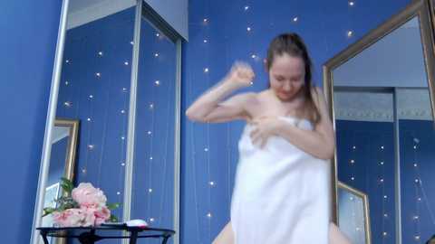 Media: kriskras__ Chaturbate 2023-12-28 12:17:00