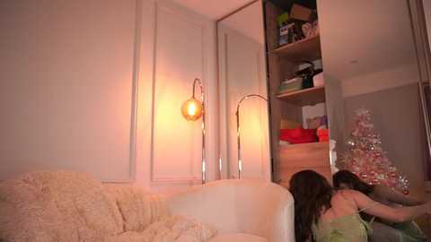 Media: mariannacruzz Chaturbate 2023-12-28 03:04:00