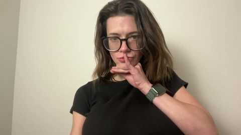 Media: naomi_reah Chaturbate 2023-12-28 15:37:00