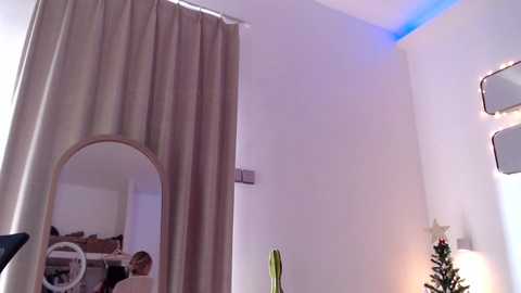 Media: sweetboobss1 Chaturbate 2023-12-28 06:30:00