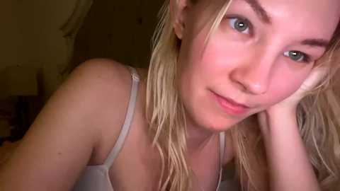 Media: x_dreamgirl_x Chaturbate 2023-12-28 07:29:00