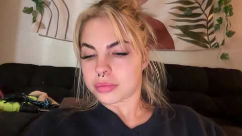 Media: cxbraj Chaturbate 2023-12-29 03:01:00