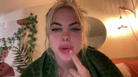 Media: cxbraj Chaturbate 2023-12-29 07:23:00