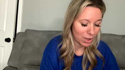 Media: texas_blonde Chaturbate 2023-12-29 18:17:00