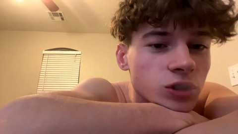 trentwin23 @ chaturbate on 20231229