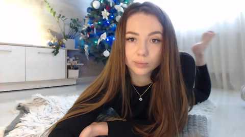 Media: meryfoxxx Chaturbate 2023-12-30 11:11:00