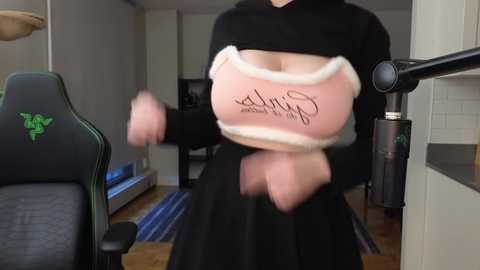 Media: alexa_dream Chaturbate 2023-12-31 21:04:00