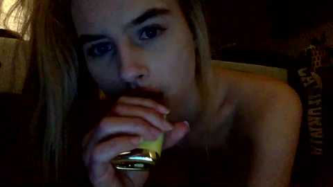 blondiegirllxoxo @ chaturbate on 20231231