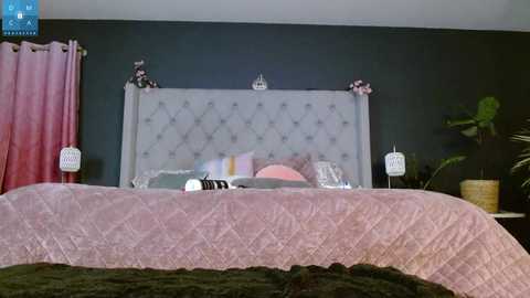 Media: mssbb Chaturbate 2023-12-31 05:08:00