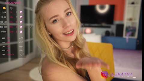 Media: vika54784 Chaturbate 2023-12-31 10:42:00
