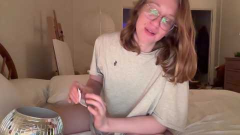 Media: pretendlunch Chaturbate 2024-01-01 08:16:00