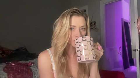 Media: saraloverays Chaturbate 2024-01-01 02:06:00