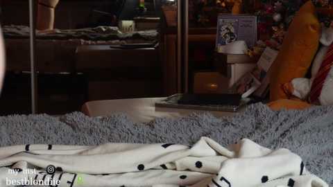 Media: bestblondiiecb Chaturbate 2024-01-03 17:46:00