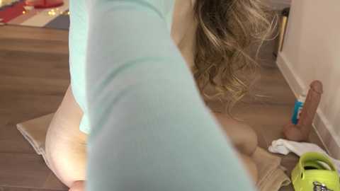 Media: mia_elfie Chaturbate 2024-01-03 05:00:00