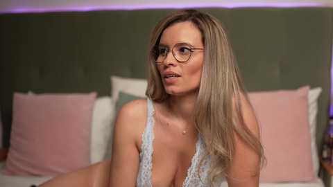Media: brandywhite Chaturbate 2024-01-04 08:48:00