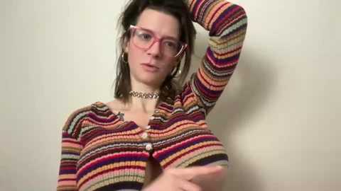 Media: naomi_reah Chaturbate 2024-01-04 15:47:00