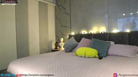 Media: nina_mon Chaturbate 2024-01-04 06:39:00