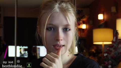 Media: bestblondiiecb Chaturbate 2024-01-05 20:32:00