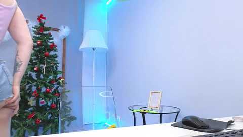 Media: lovlybambi Chaturbate 2024-01-06 15:04:00