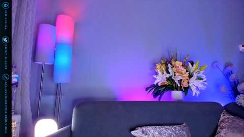 Media: littlee33 Chaturbate 2024-01-07 00:01:00