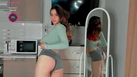Media: mariemelons Chaturbate 2024-01-07 19:36:00