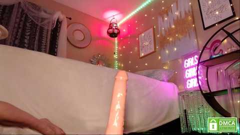 Media: milf_lacey Chaturbate 2024-01-07 06:32:00