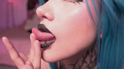 Media: goth_dolll Chaturbate 2024-01-08 02:13:00