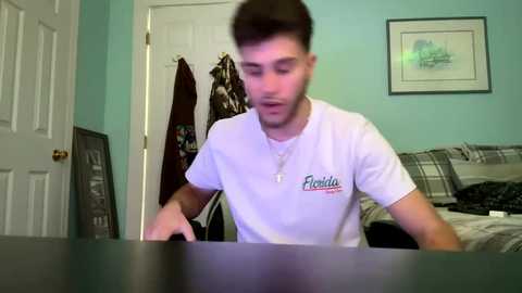 Media: wentbrokeonstrippers Chaturbate 2024-01-08 17:43:00