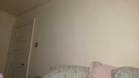 Media: glitterglock Chaturbate 2024-01-10 01:26:00