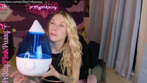 Media: pr3ttyp1nkpussy Chaturbate 2024-01-10 05:22:00