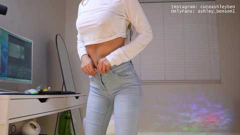 Media: ashley_benson1 Chaturbate 2024-01-11 06:52:00