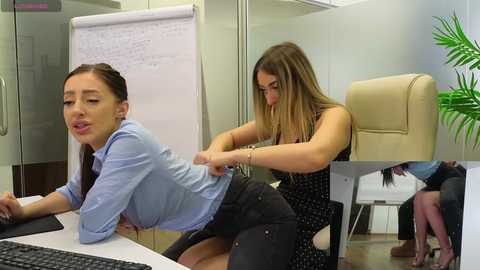 Media: babesgowild Chaturbate 2024-01-12 09:56:00