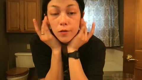 frogpaws @ chaturbate on 20240112